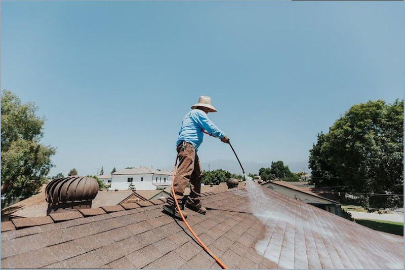 Thomas & Sons Roofing LLC