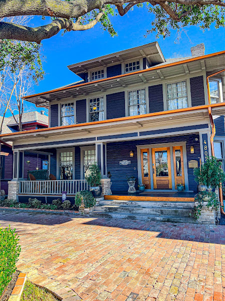 The Gaston Dallas Bed and Breakfast