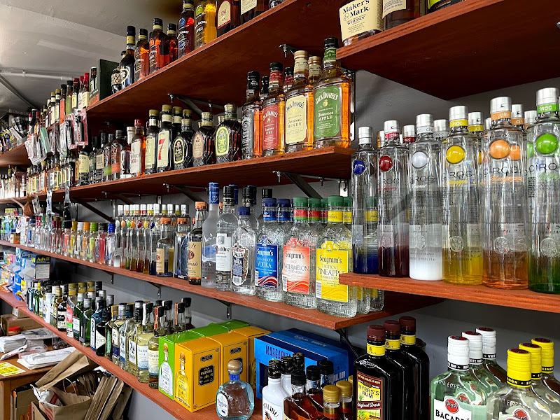 10th Street Liquor