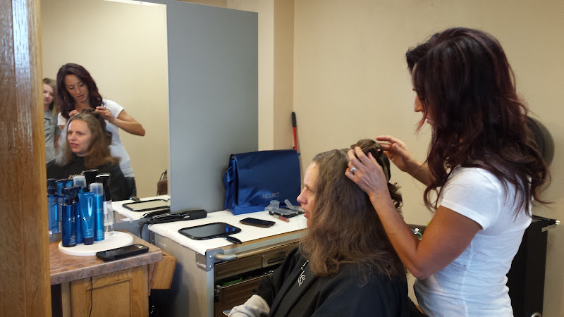Allure LLC - Hair salon in Sturgeon Bay