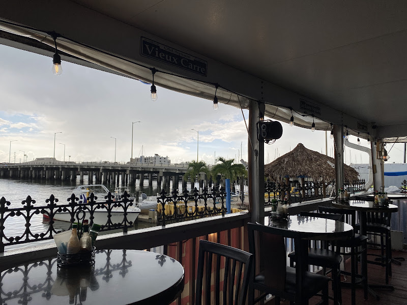 Shrimpys Waterfront - Seafood restaurant in St Pete Beach