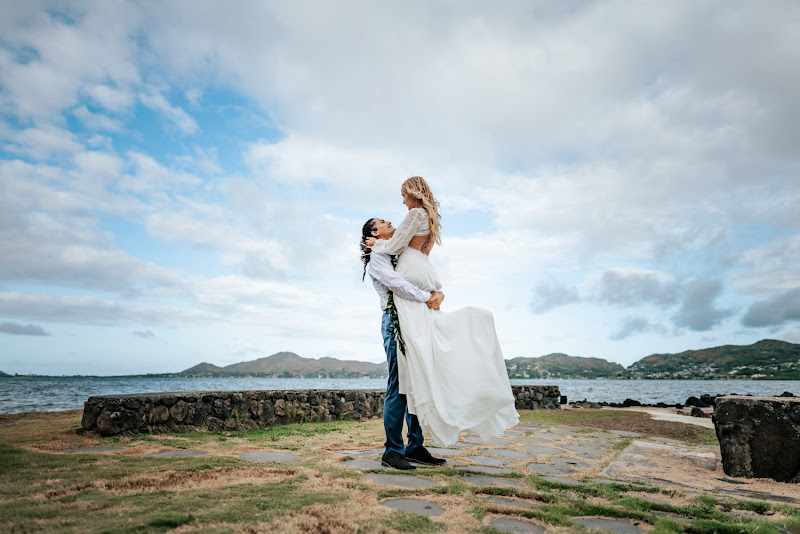 HNL Studios - Wedding photographer in Honolulu