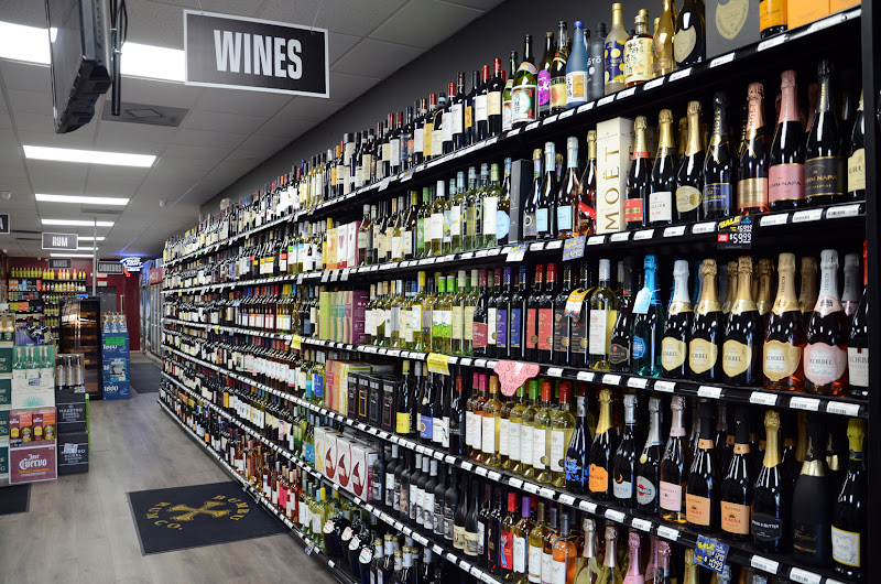 Shores Discount Liquor at US1