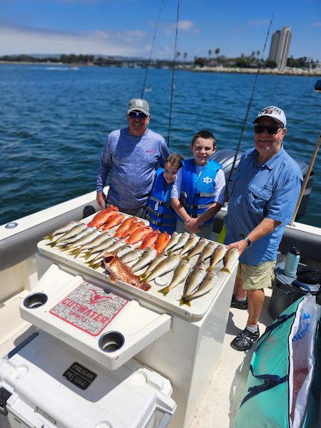 Pelican Sportfishing - Fishing charter in San Diego