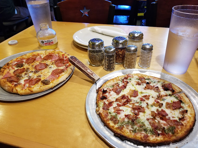 Savage Pizza (Little 5 Points) - Pizza restaurant in Atlanta