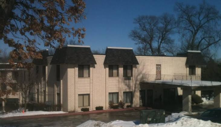 Chateau Royale Inn - Lodging in Lake Geneva