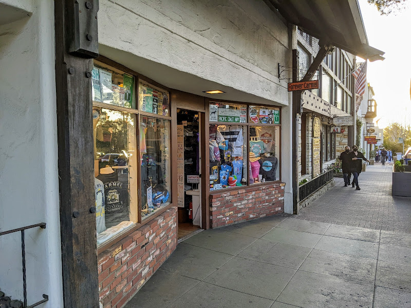 Forever Carmel - Souvenir store in Ocean Ave