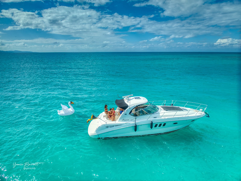 Soma Yachts - Boat rental service in Freeport