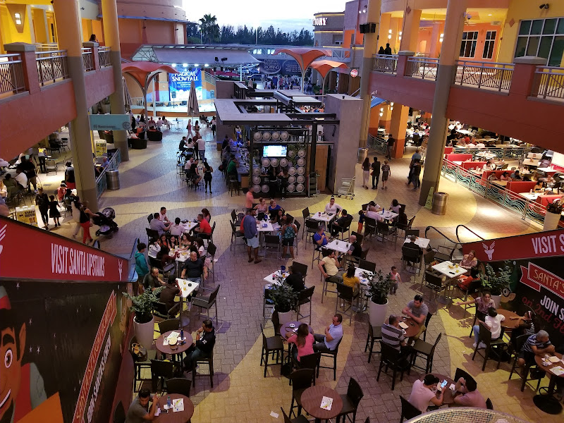 Dolphin Mall - Shopping mall in Miami