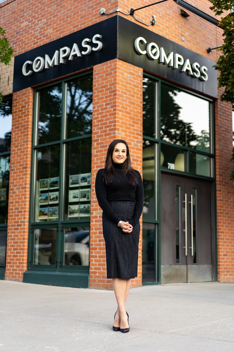 Stephanie Kroll Compass | Aspen Snowmass Luxury Real Estate Broker | Avant Garde Aspen photo