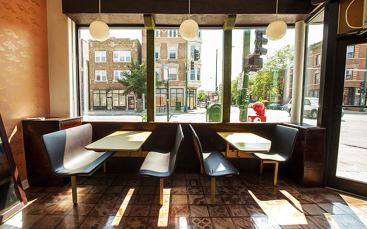 Spinning J Bakery and Soda Fountain - Cafe in Chicago