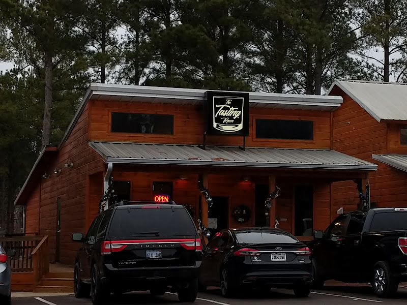 The Tasting Room - Bar in Broken Bow