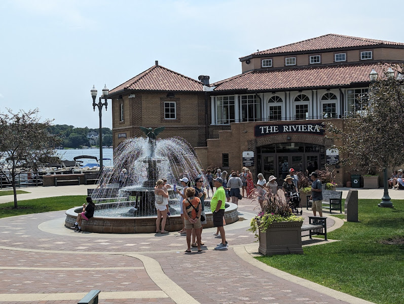 Gary Gygax Memorial - Memorial park in Lake Geneva