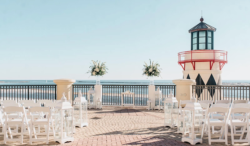 Emerald Grande - Resort hotel in Destin