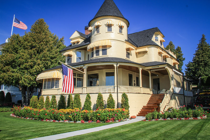 Mackinac Island Realty - Real estate agency in Mackinac Island