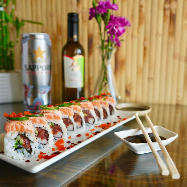 Maguro Sushi Bar - Sushi restaurant in Charleston