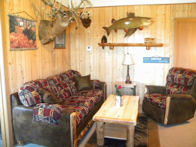 The Rustic Realm - Furniture store in Elkhorn