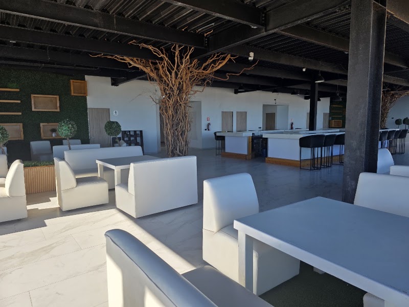 SKY Lounge - Bar in 83550 Puerto Peñasco