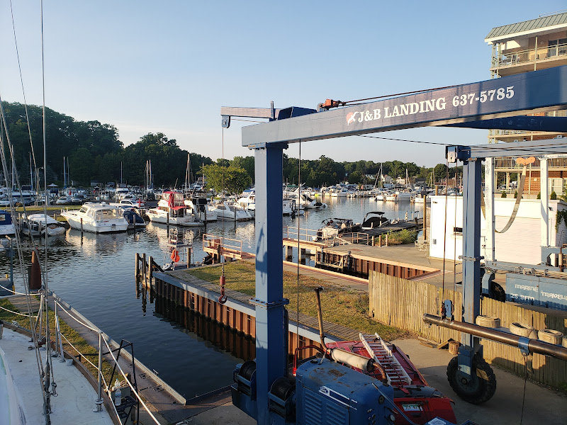 J&B Landing - Marina in South Haven