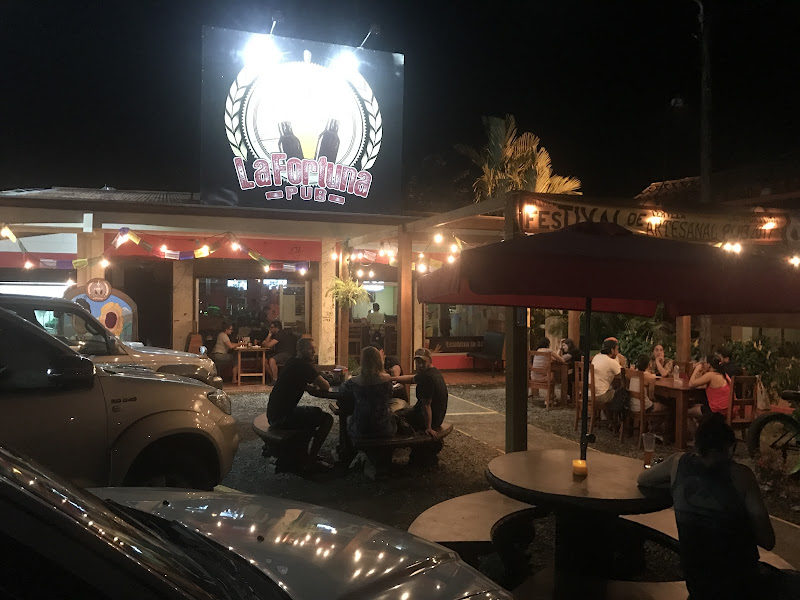 La Fortuna Pub