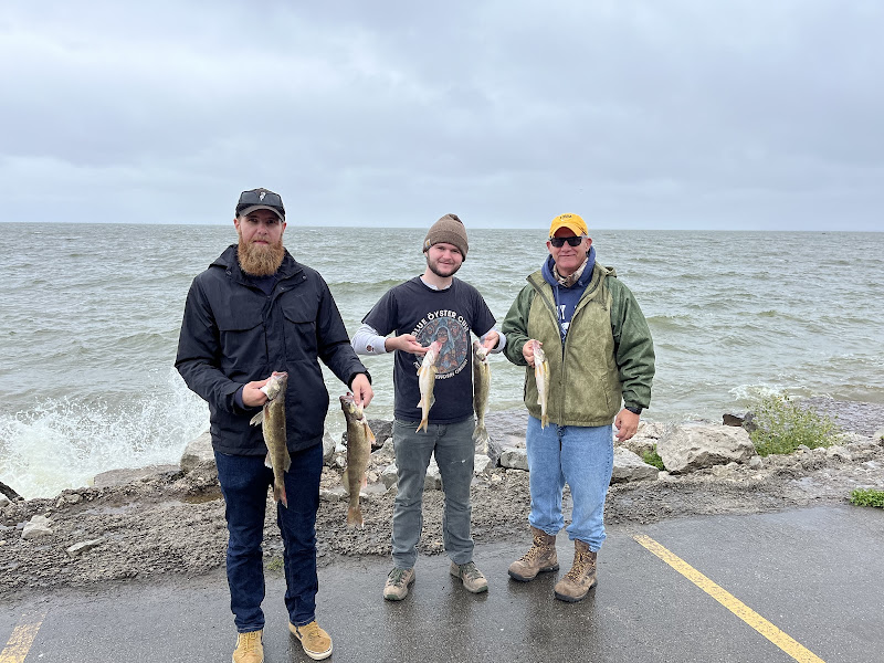 Tite Line Fishing Charters - Fishing charter in Sturgeon Bay