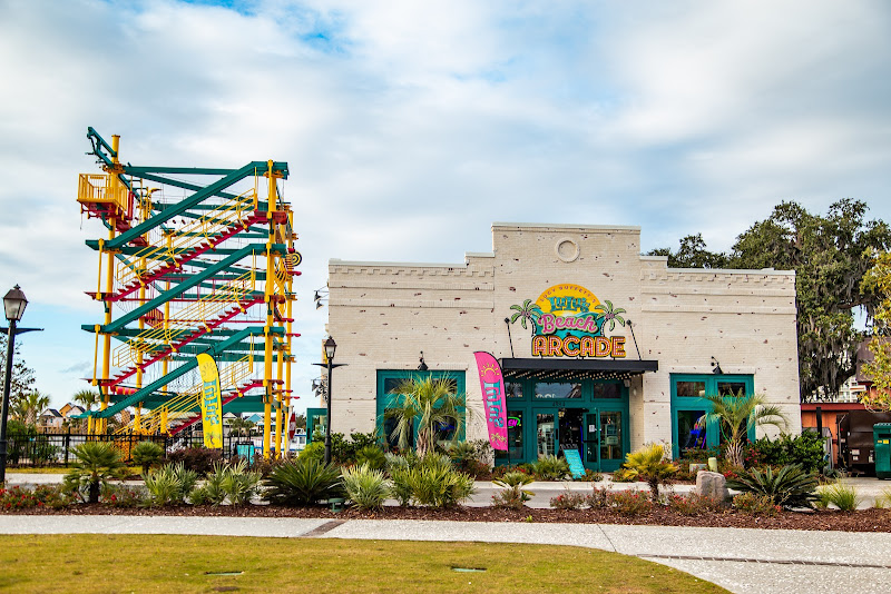 Barefoot Landing - Shopping mall in North Myrtle Beach