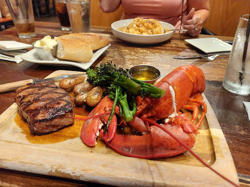 The Lobster Trap - Seafood restaurant in Asheville