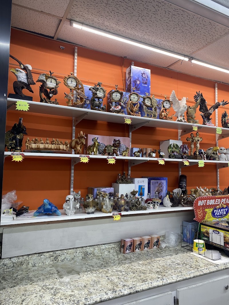 Waters Market photo