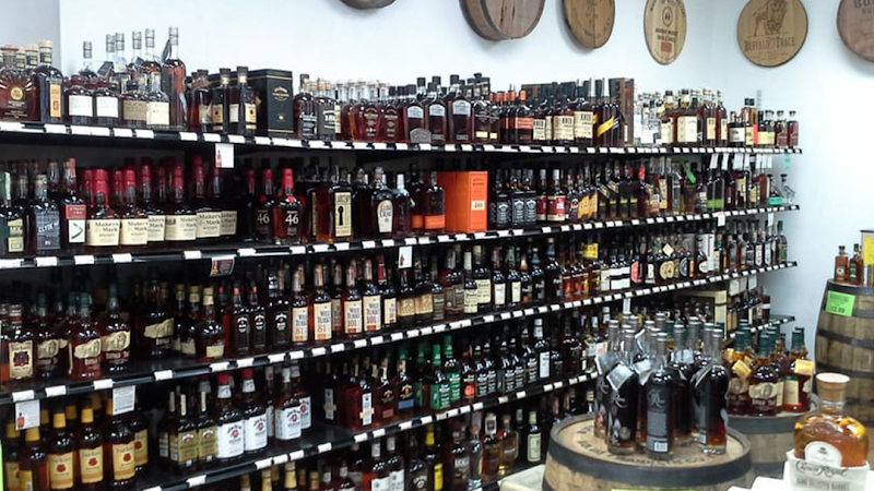 Green's Beverages - Ponce De Leon - Liquor store in Atlanta