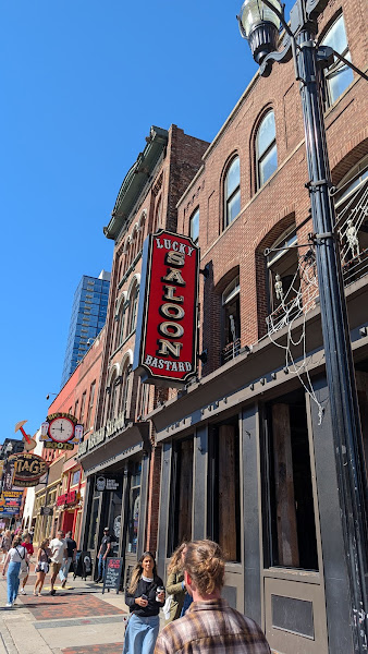 NashTrash Tours - Tourist attraction in Nashville