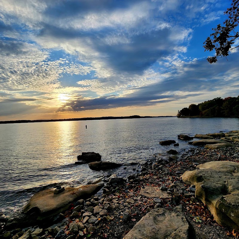Fishing Area, Damsite Overlook - Fishing area in TN 37214