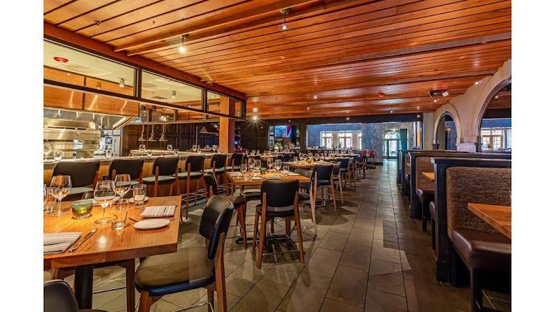 The Establishment - Seafood restaurant in Charleston