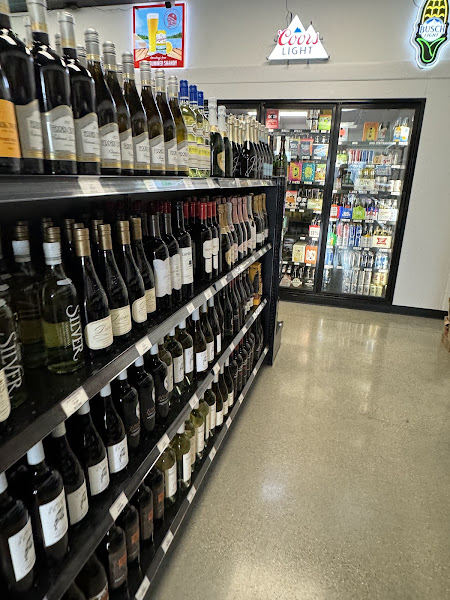 J & G Liquor - Liquor store in Elkhorn