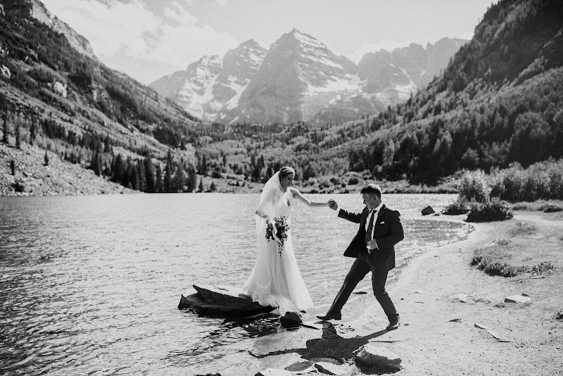 Tara Marolda Photography - Photographer in Aspen