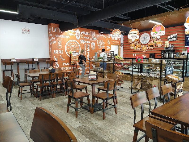 Mecatos Bakery & Café