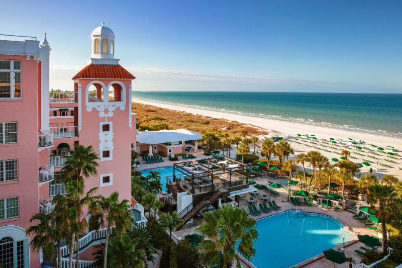 The Don CeSar - Hotel in St Pete Beach